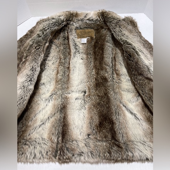 NWOT Live A Little Brown Leather Vest - Picture 9 of 15